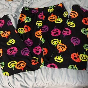 Women’s Halloween pj pants, small